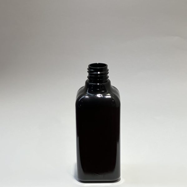 بطری پت 200 میلی‌لیتر مشکی با طراحی چند ضلعی شیک و مقاوم ساخته‌شده از مواد PET باکیفیت و مقاوم در برابر فشار و ضربه رنگ مشکی مات برای جلوگیری از نفوذ نور و حفظ کیفیت محتویات مناسب برای بسته‌بندی محصولات آرایشی، بهداشتی و شیمیایی سبک طراحی خاص و مدرن برای متمایزسازی برند در بازار