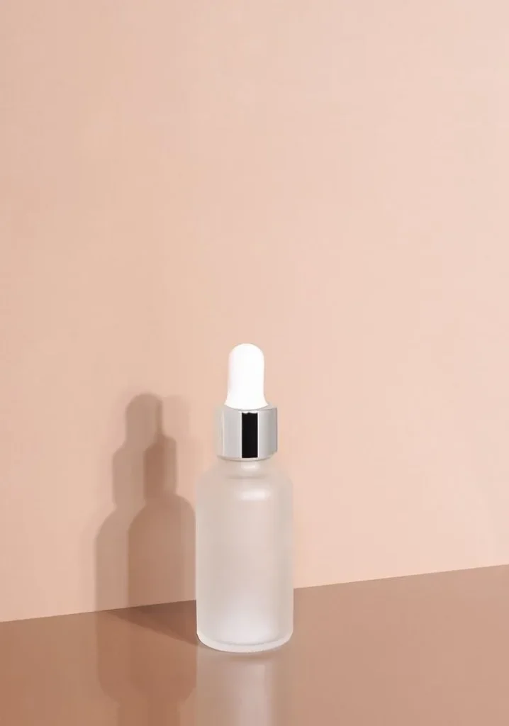 شیشه 30 میلی لیتر مات همراه با قطره چکان سفید کروم